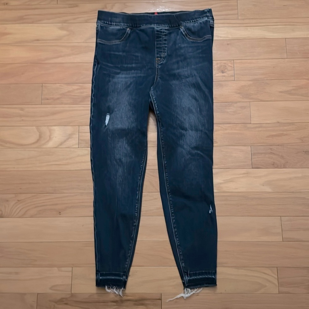 Spanx | Pull On | High Rise | Distressed/Raw Hem | Denim Jeans | Med. Wash | XL
